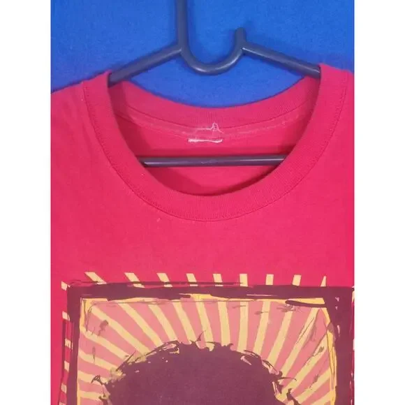 Vintage 2004 Jimi Hendrix T Shirt XL Red Hendrix Rock Men's Size XL - Picture 4 of 16
